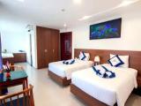 Superior room with partial ocean view