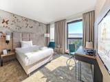 Classic Double room with city view