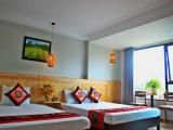 Standard Triple room with balcony