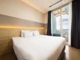 Deluxe Double Suite with partial ocean view