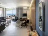 2 Bedrooms Premium Family Apartment with sea view