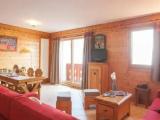 4 Bedrooms Apartment