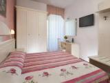 Standard Double room with balcony and with partial sea view