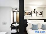 Premium Single room