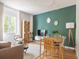 3 Bedrooms Apartment