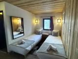 Standard Quadruple Family room with balcony and with mountain view