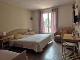 Superior Quadruple room with pool view