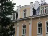 Run of House
