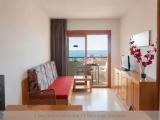 Apartment with sea view