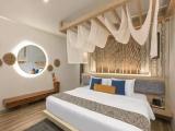 Pool Access Double room with ocean view