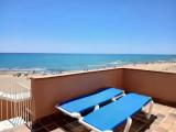 Apartment with sea view