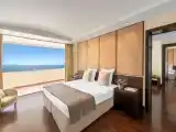 2 Bedrooms Suite with sea or marina view