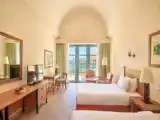 Twin room with sea view