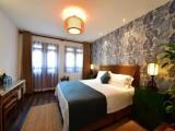 Standard Double room with courtyard view