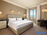 1 Bedroom Premier Suite