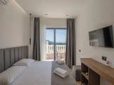 Deluxe Double room with partial sea view