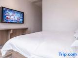 Standard Double room with city view