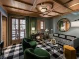 Suite with balcony