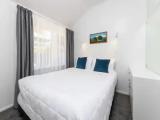 1 Bedroom Comfort Double Suite with courtyard view