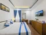 Deluxe Double room with city view