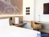 Double room with city view