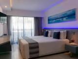 Superior Double room with balcony and with partial sea view