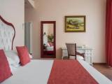 Standard Triple room with balcony and with lake view