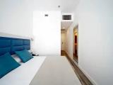 Standard room with city view