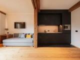 Suite with balcony and with mountain view