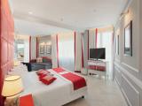 Deluxe Suite with sea view