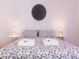 1 Bedroom Apartment with balcony