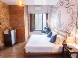 Standard Triple room with balcony