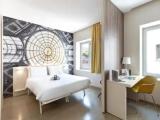 Triple (window not guaranteed) room