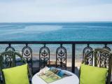 Studio with sea view