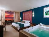 2 Bedrooms Deluxe Family room Lagoon View