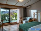 4 Bedrooms Villa