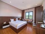Deluxe Double room with city view