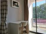 4 Bedrooms Bed in Dorm