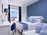 Deluxe Triple room with balcony and with sea view