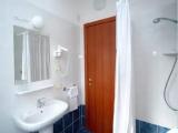 Standard Triple room with balcony