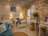 Deluxe Double room with city view