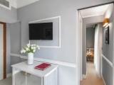 Junior Suite with balcony and with city view