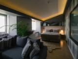 Suite with river view