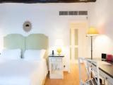 Standard Double room with garden view