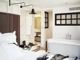 Luxury Suite