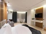 Suite with mountain view