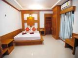 Standard room with garden view