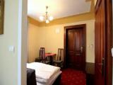 1 Bedroom Standard Triple room with park view