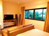 Studio with garden view