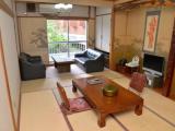Economy Quadruple room